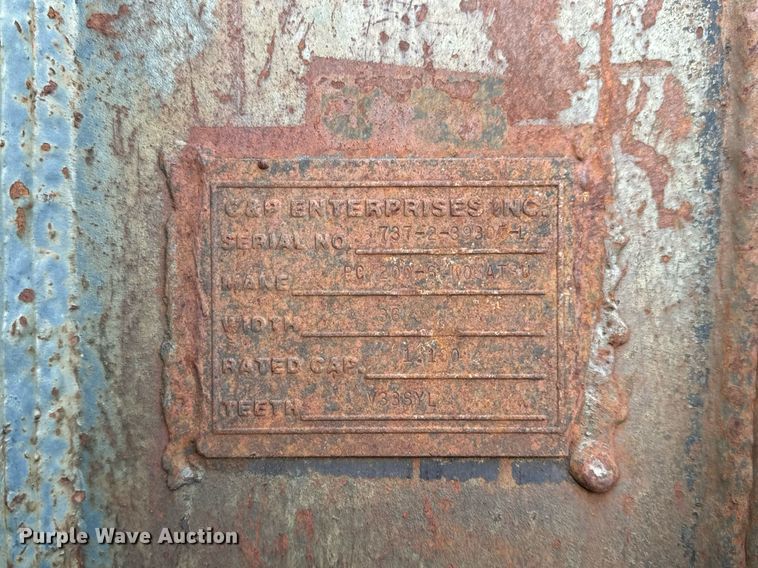 image for item DP6764 (2) excavator buckets