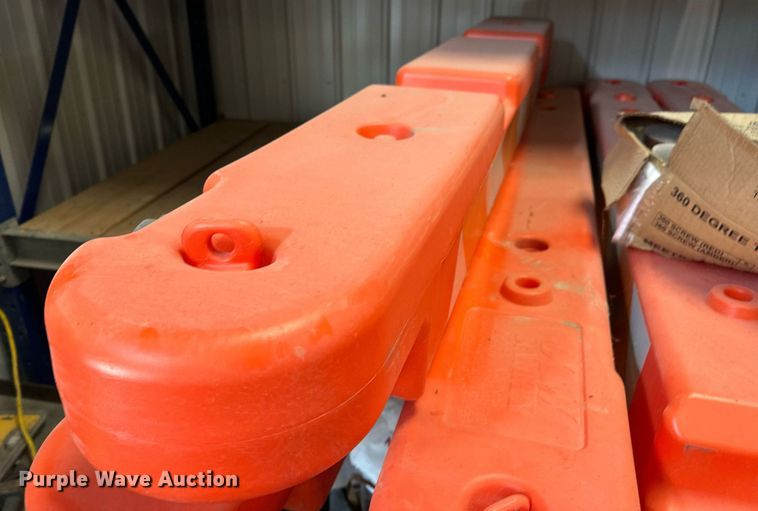 image for item DP6767 Airport safety equipment 