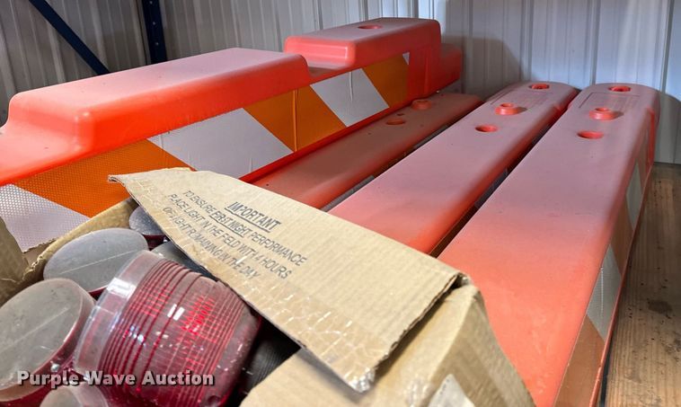 image for item DP6767 Airport safety equipment 