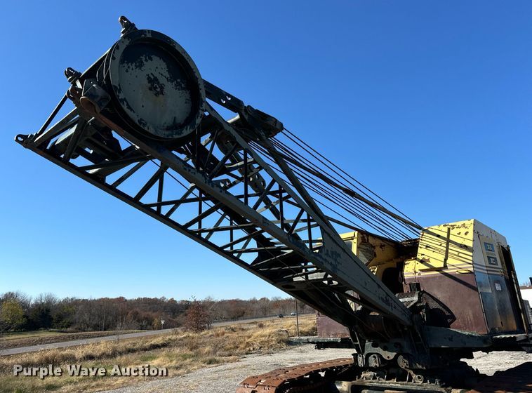 image for item DP6773 1965 Bucyrus-Erie 30-B Series Three crane