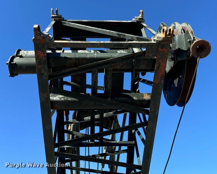 image for item DP6773 1965 Bucyrus-Erie 30-B Series Three crane