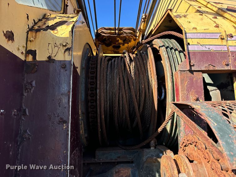 image for item DP6773 1965 Bucyrus-Erie 30-B Series Three crane