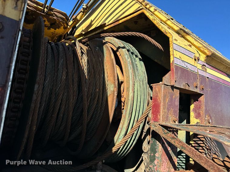image for item DP6773 1965 Bucyrus-Erie 30-B Series Three crane
