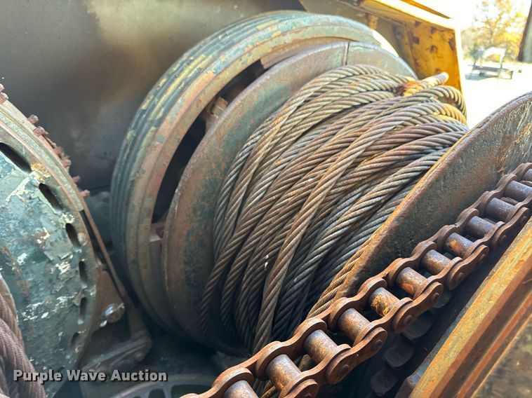 image for item DP6773 1965 Bucyrus-Erie 30-B Series Three crane