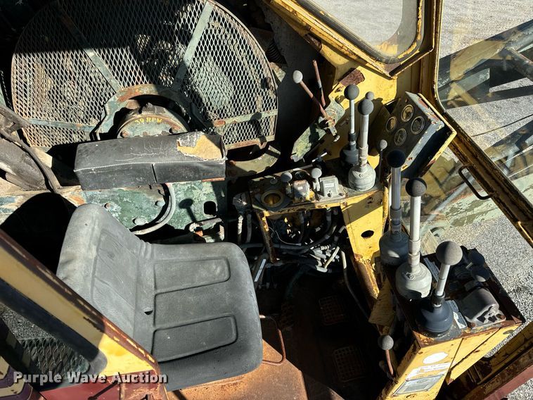 image for item DP6773 1965 Bucyrus-Erie 30-B Series Three crane