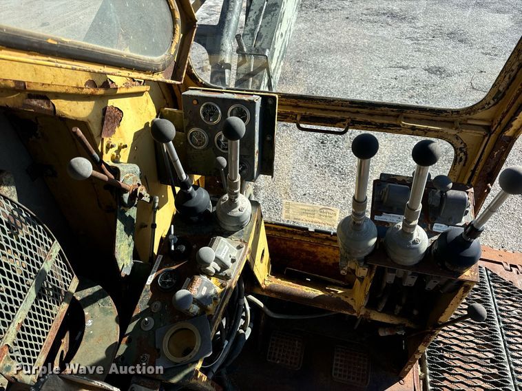 image for item DP6773 1965 Bucyrus-Erie 30-B Series Three crane