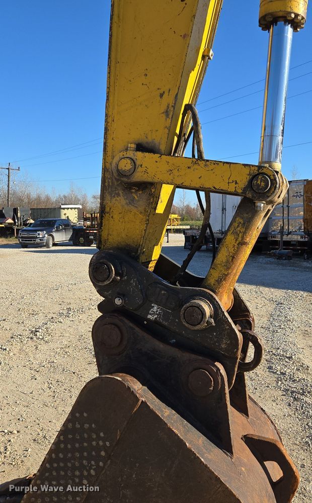 image for item DP6774 2004 Komatsu  PC308USLC excavator