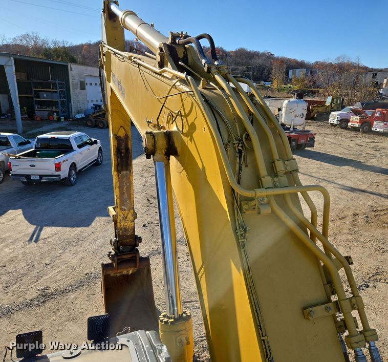 image for item DP6774 2004 Komatsu  PC308USLC excavator