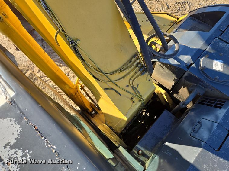 image for item DP6774 2004 Komatsu  PC308USLC excavator