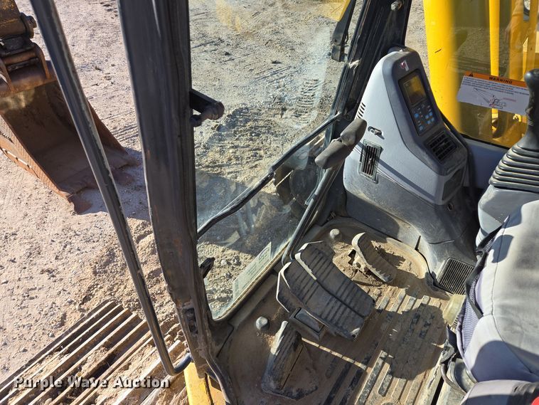 image for item DP6774 2004 Komatsu  PC308USLC excavator
