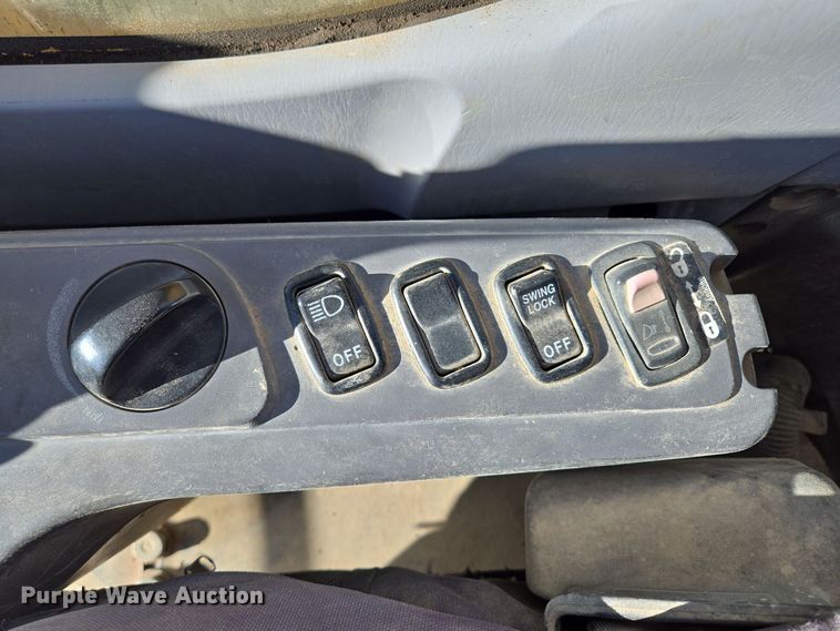 image for item DP6774 2004 Komatsu  PC308USLC excavator