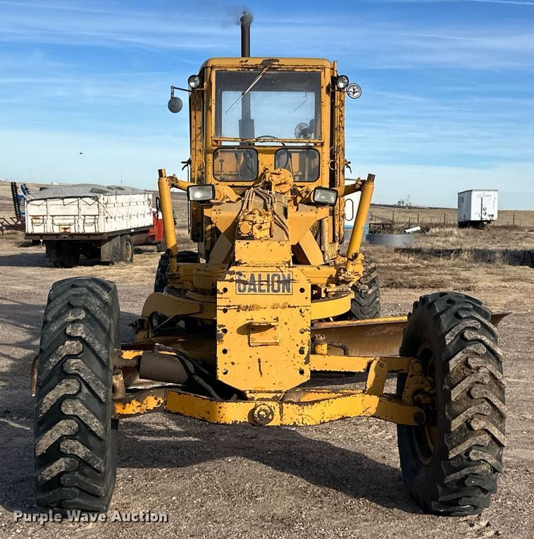 image for item DQ3159 1961 Galion 118 rigid frame motor grader