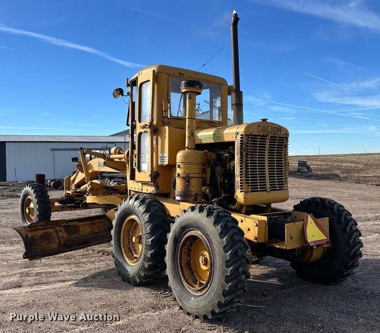 image for item DQ3159 1961 Galion 118 rigid frame motor grader