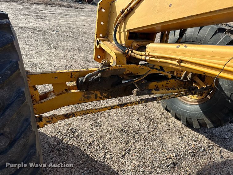 image for item DQ3159 1961 Galion 118 rigid frame motor grader