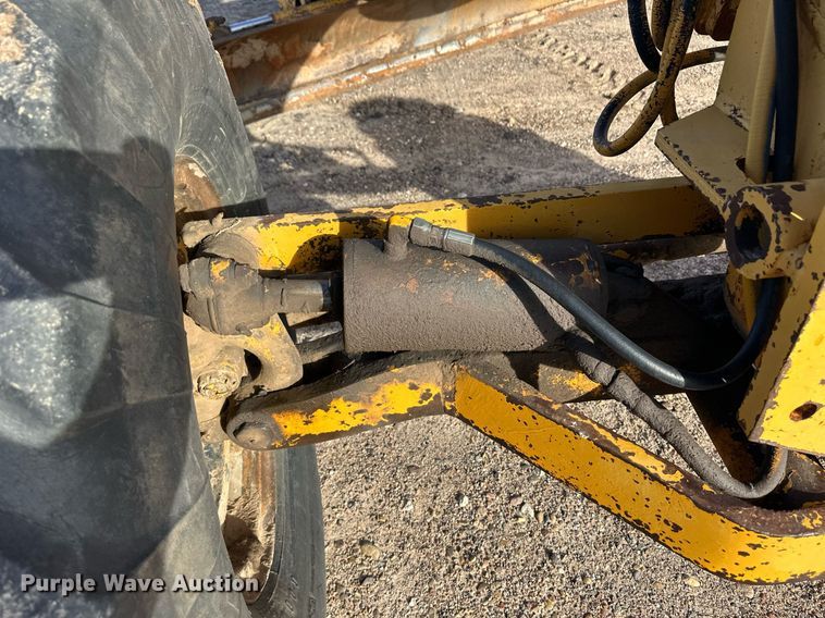 image for item DQ3159 1961 Galion 118 rigid frame motor grader