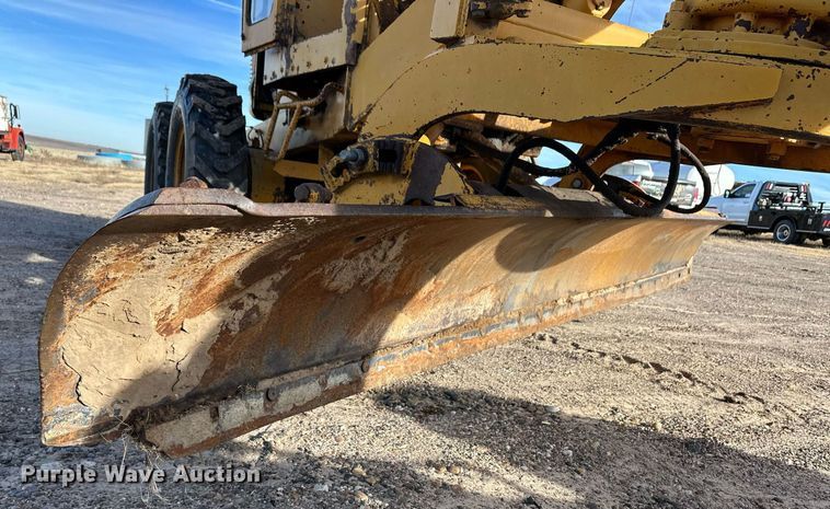 image for item DQ3159 1961 Galion 118 rigid frame motor grader