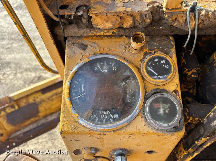 image for item DQ3159 1961 Galion 118 rigid frame motor grader