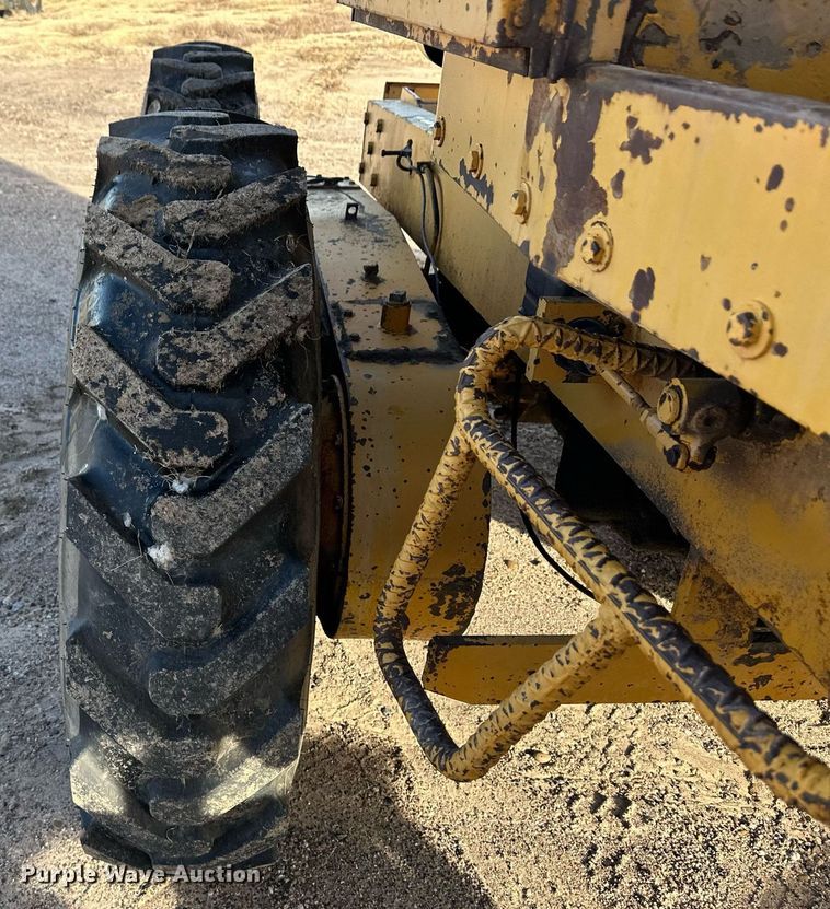 image for item DQ3159 1961 Galion 118 rigid frame motor grader