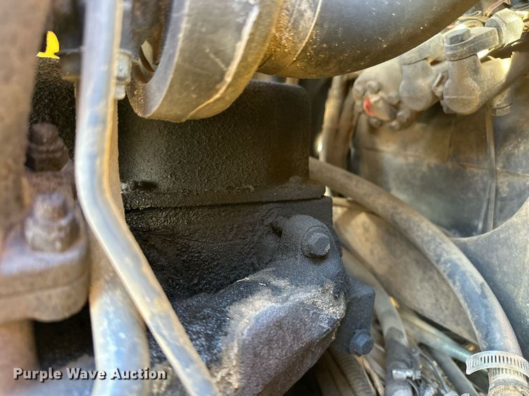 image for item DQ3160 1997 New Holland 575E backhoe