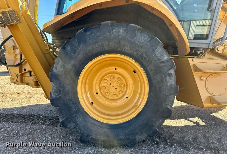 image for item DQ3160 1997 New Holland 575E backhoe