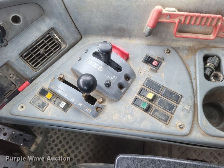 image for item DQ3748 2008 Volvo A40E haul truck