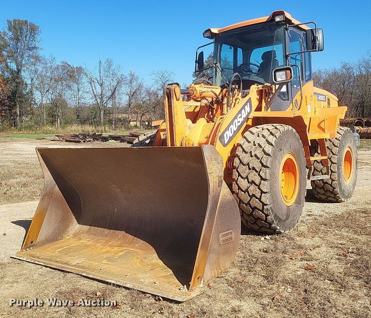 image for item DQ3749 2013 Doosan DL220-3 wheel loader