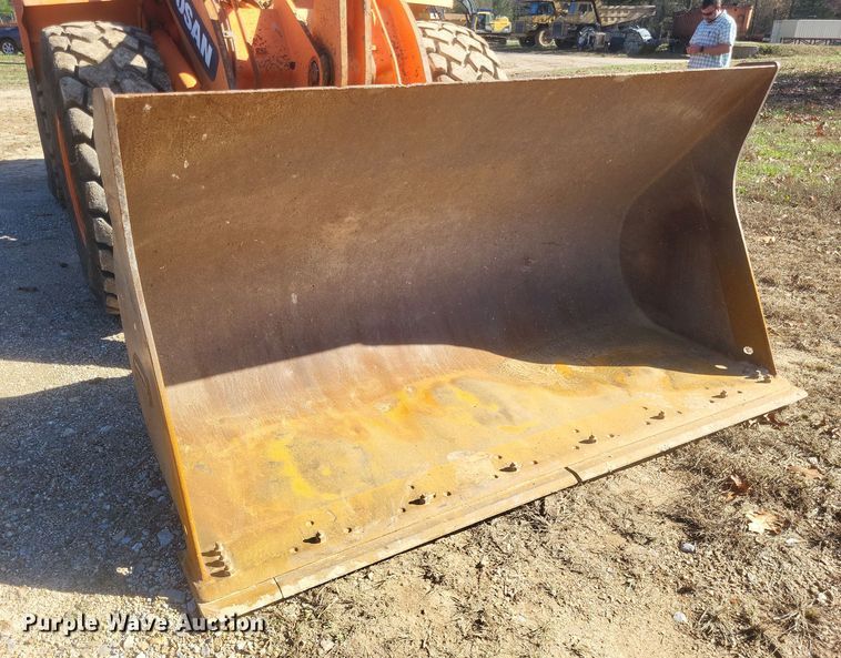 image for item DQ3749 2013 Doosan DL220-3 wheel loader