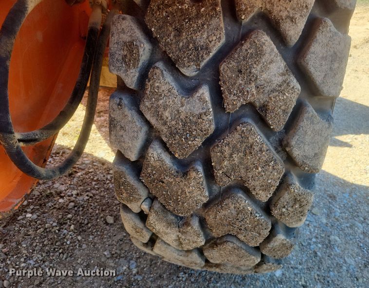 image for item DQ3749 2013 Doosan DL220-3 wheel loader