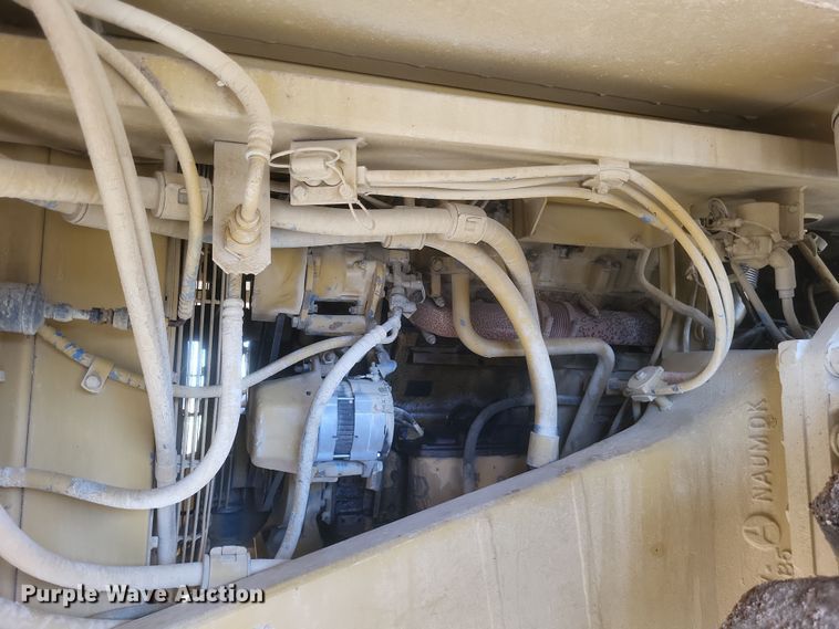 image for item DQ3751 1998 Caterpillar  769D haul truck