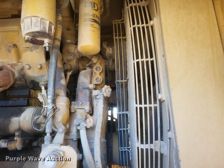 image for item DQ3751 1998 Caterpillar  769D haul truck