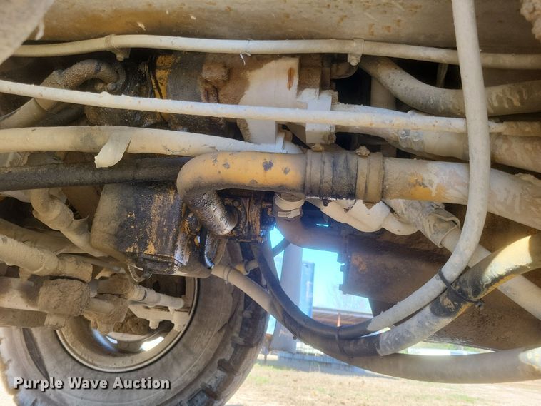 image for item DQ3752 1990 Caterpillar 769C haul truck