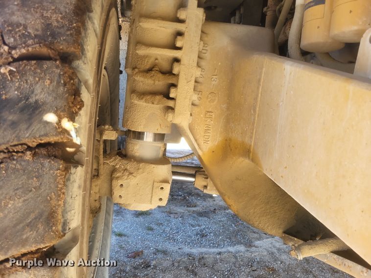 image for item DQ3752 1990 Caterpillar 769C haul truck