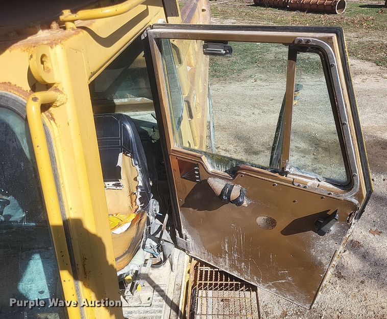 image for item DQ3752 1990 Caterpillar 769C haul truck