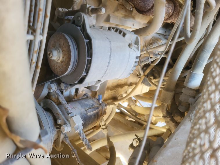 image for item DQ3752 1990 Caterpillar 769C haul truck