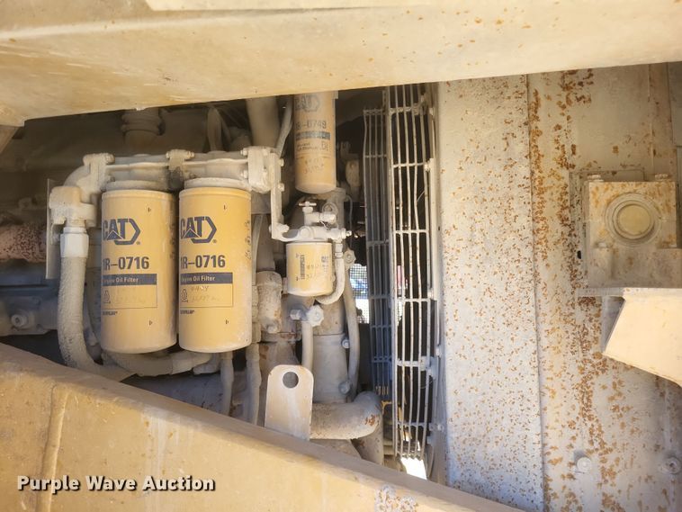 image for item DQ3752 1990 Caterpillar 769C haul truck