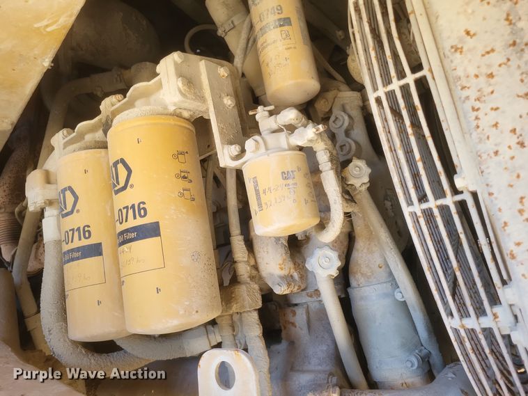 image for item DQ3752 1990 Caterpillar 769C haul truck