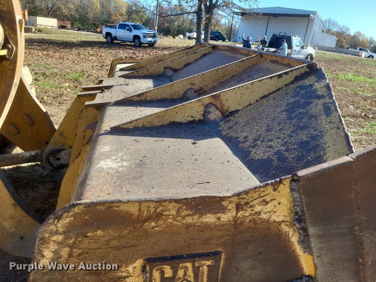 image for item DQ3754 2004 Caterpillar 972G Series II wheel loader