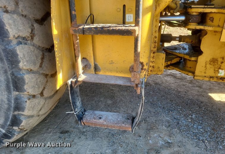 image for item DQ3754 2004 Caterpillar 972G Series II wheel loader