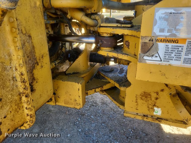image for item DQ3754 2004 Caterpillar 972G Series II wheel loader