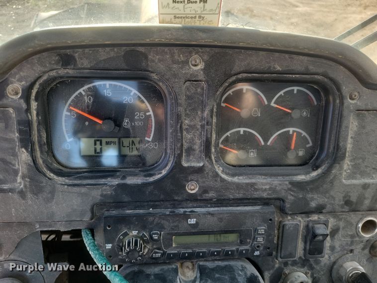 image for item DQ3754 2004 Caterpillar 972G Series II wheel loader