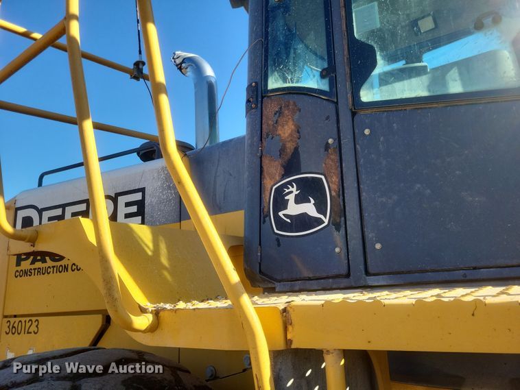 image for item DQ3755 2008 John Deere 744J wheel loader