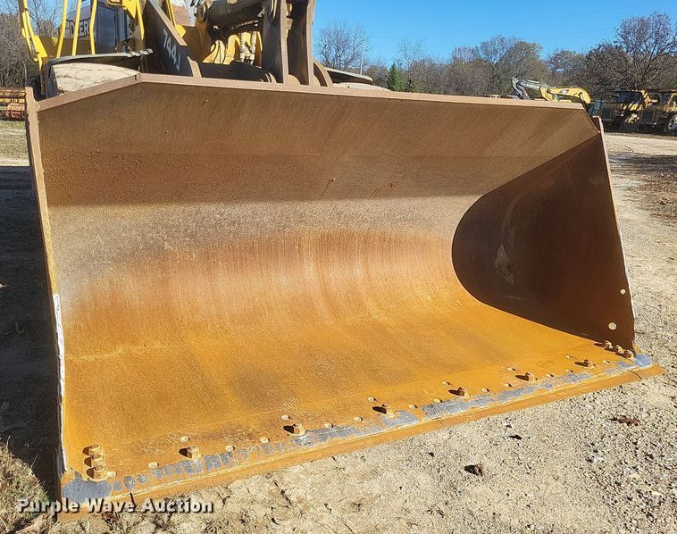 image for item DQ3755 2008 John Deere 744J wheel loader