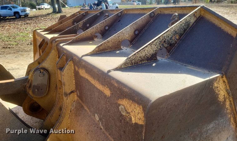 image for item DQ3755 2008 John Deere 744J wheel loader