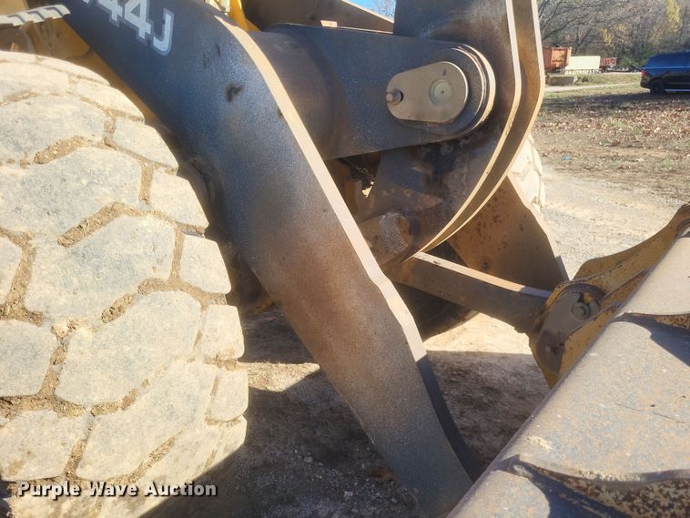 image for item DQ3755 2008 John Deere 744J wheel loader