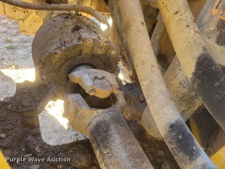 image for item DQ3755 2008 John Deere 744J wheel loader