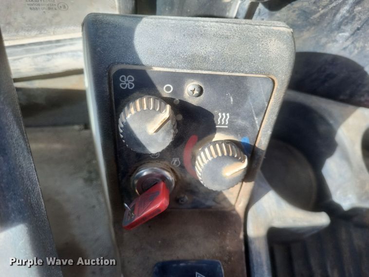 image for item DQ3755 2008 John Deere 744J wheel loader