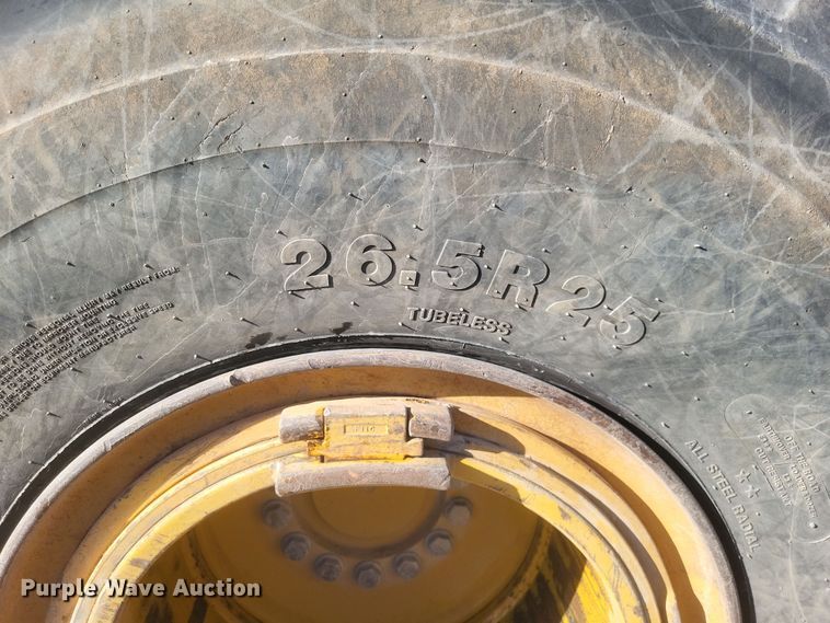 image for item DQ3755 2008 John Deere 744J wheel loader