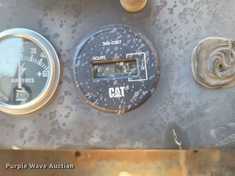 image for item DQ3756 Cummins N14 power unit