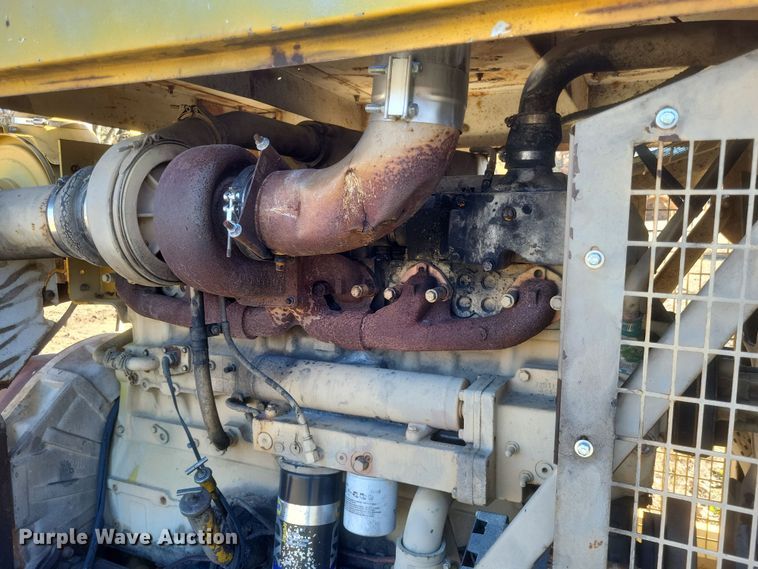 image for item DQ3756 Cummins N14 power unit