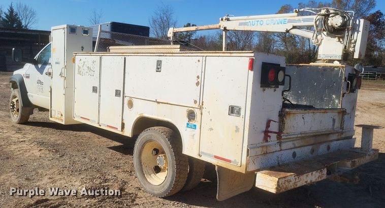 image for item DQ3758 2008 Dodge Ram 5500HD utility / service truck